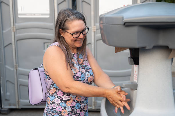 Best Best portable toilet rental  in Stanley, WI